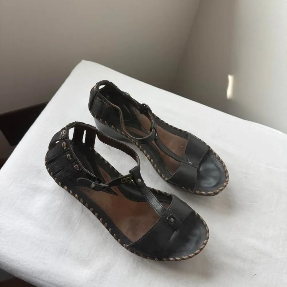 Ariat Black Leather T-Strap Sandals Women’s Size 7.5 Western Boho